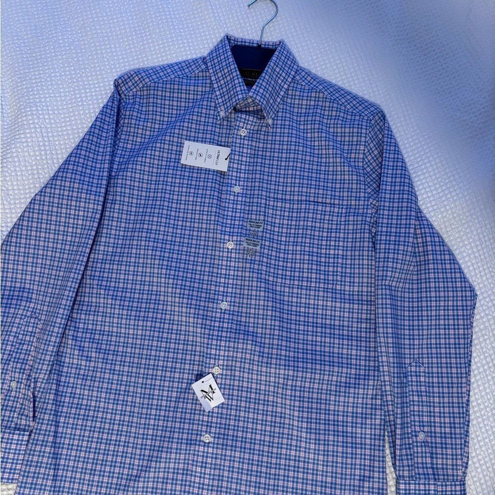 14/5  32/33 slim fit Ralph Lauren fitted dress shirt.